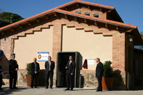 Inauguraci&oacute; seu policia local novembre de 2009