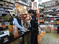 campanya de seguretat als comer&ccedil;os