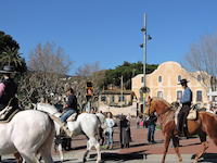 Tres tombs
