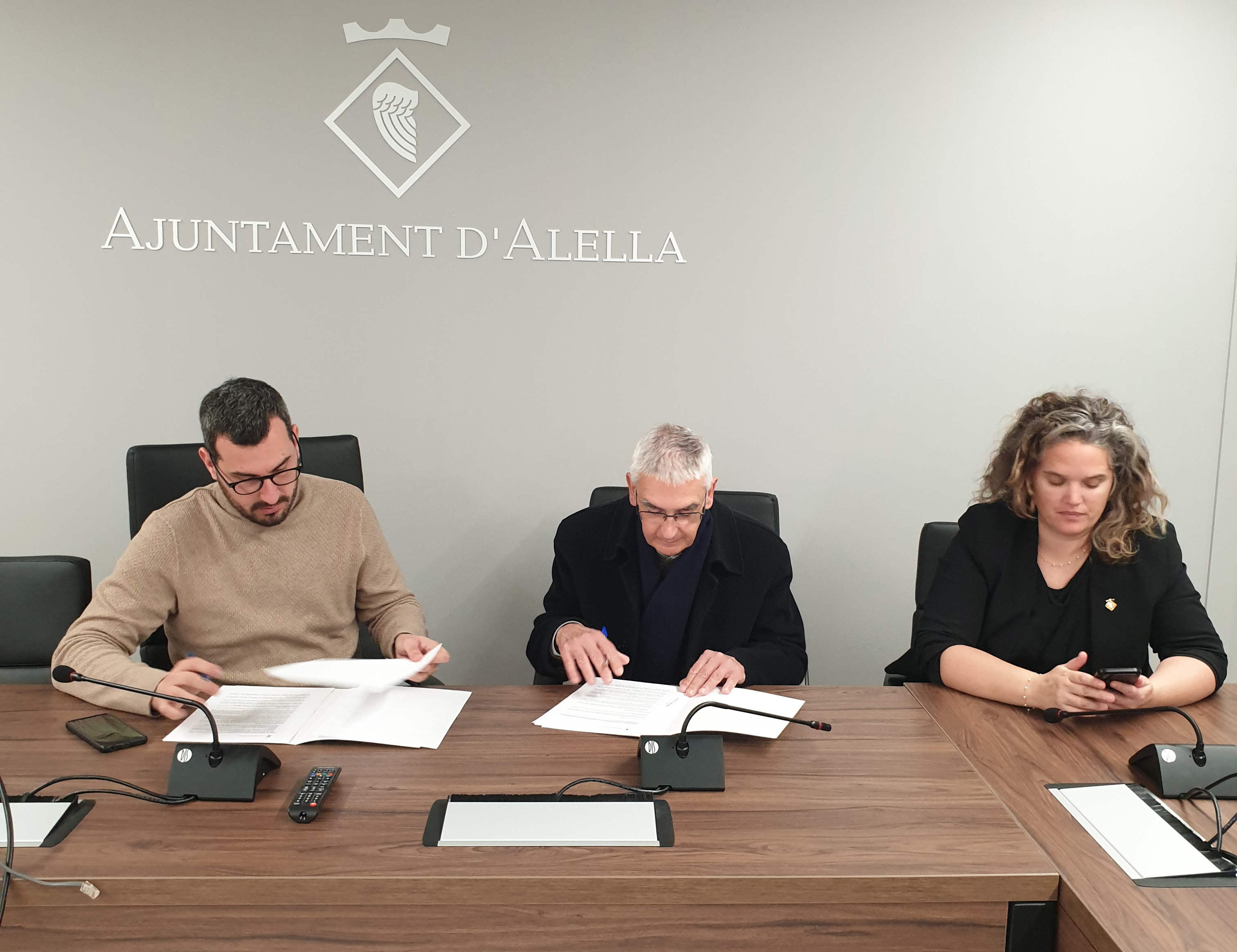 Signatura conveni C�ritas bis