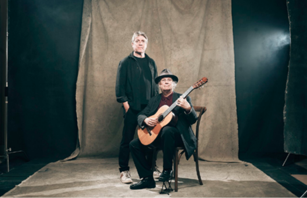 Correllengua. Poesia i música. Coral romput, amb Pere Arquillué i el guitarrista Carlos Coronado