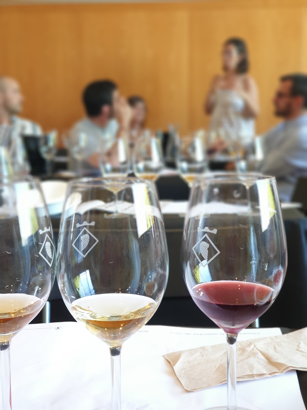 Un celler, un vi