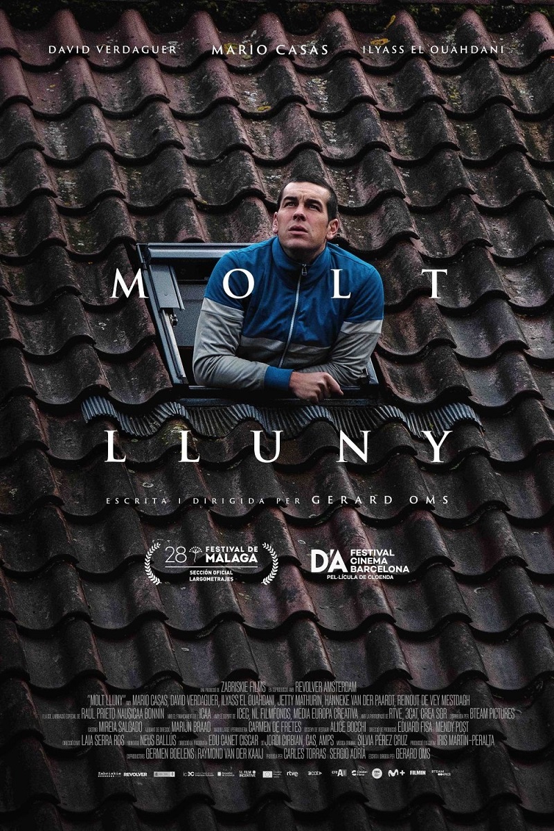 Molt lluny