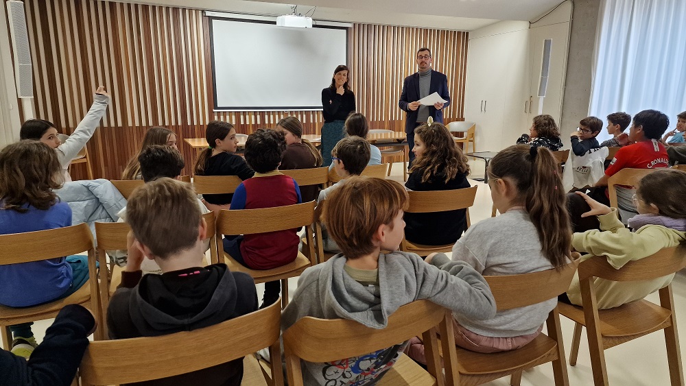 Alumnes de 5è de l'Escola La Serreta aprenen a emprendre amb el projecte CuEmE