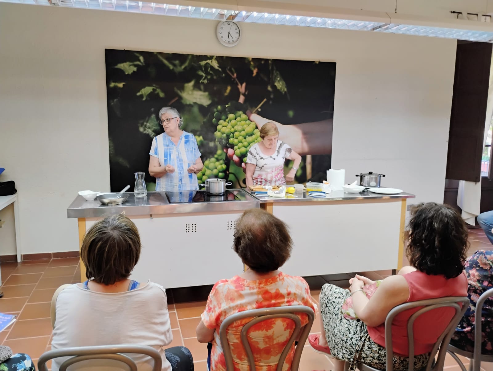 Mostra peres farcides