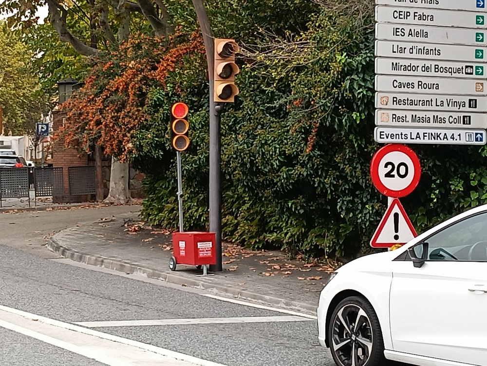 semàfor provisional semàfor provisional