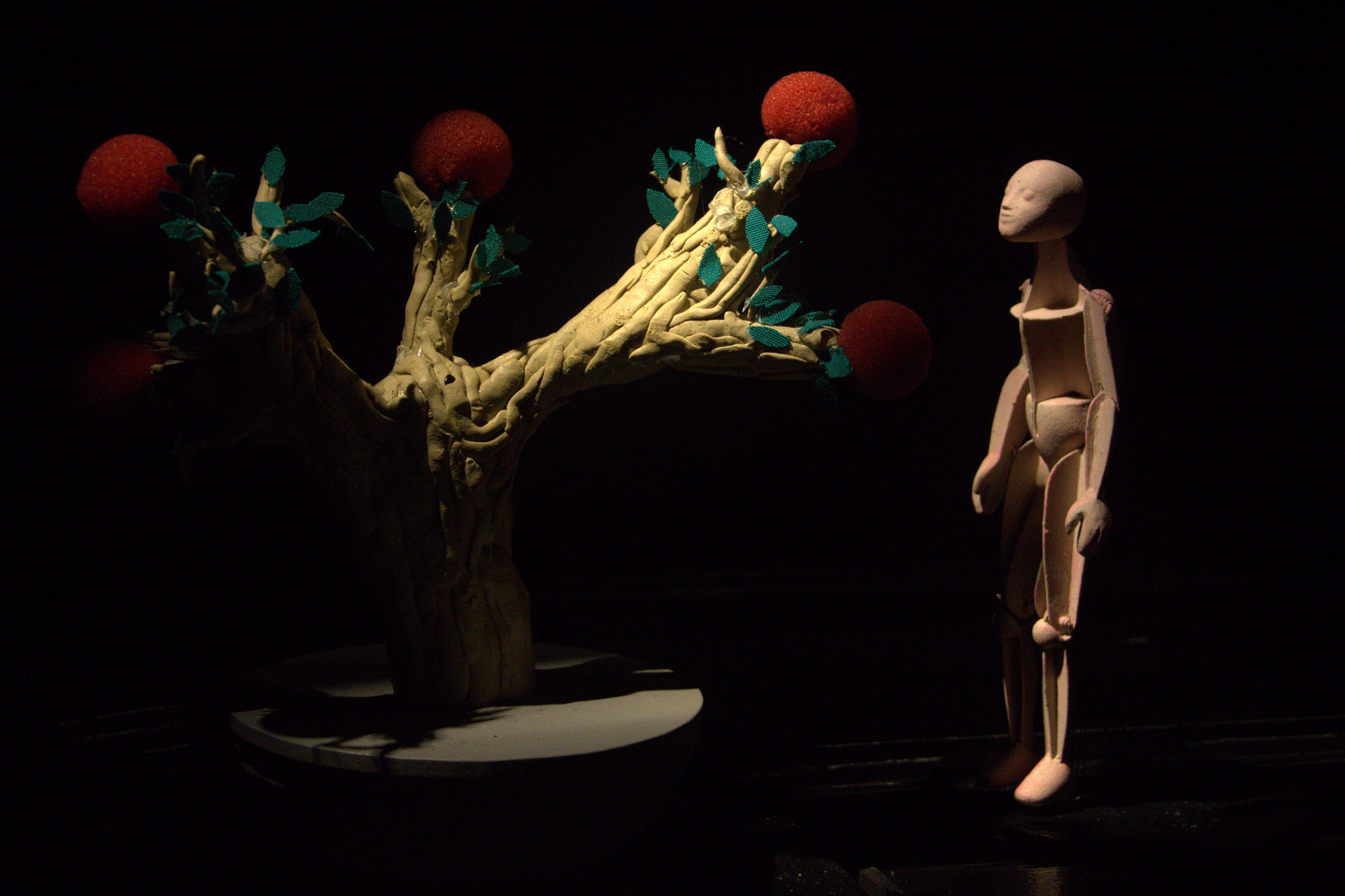 MÍNIM MÓN, EL TEATRE DE TITELLES DE TOMÀS BEL OLEART A LA SEVA CASA TALLER