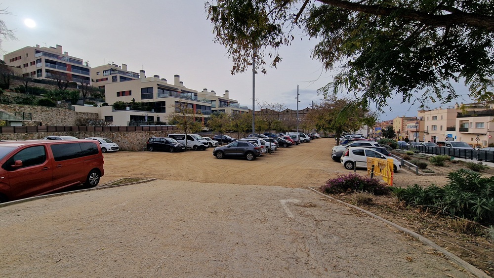 Aparcament Can Calder�