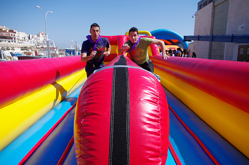 Festa Major: Làser Tag i Humor amarillo