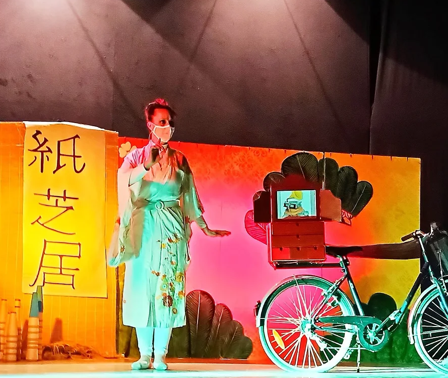 Dia Dones. Espectacle infantil. Kamishibai, contes per la igualtat